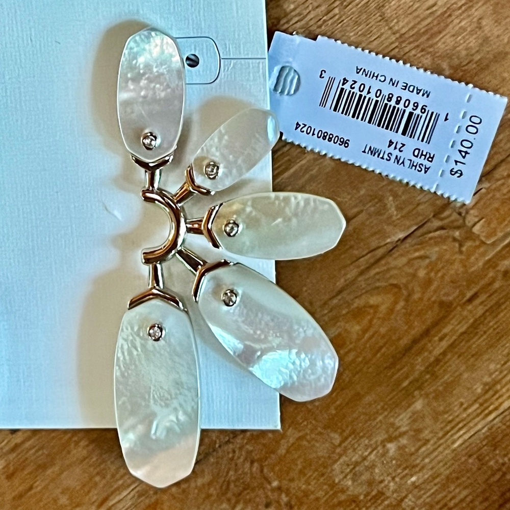 NWT Kendra Scott Ashlyn Ivory Mother Of Pearl Statement Earrings - Picture 12 of 16